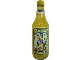 HUAYANG1982 PINEAPPLE FLAVORED JUICE CARBONATED DR