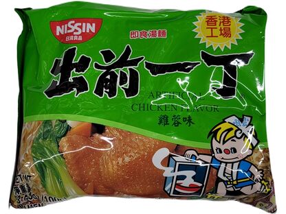 NISSIN ARTIFICIAL CHICKEN FLAVOR RAMEN NOODLE